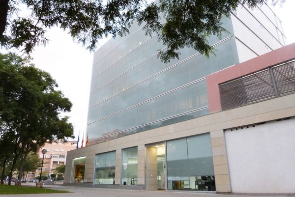 alquiler-local-comercial-oficina-babel-alicante-303-metros-edificio-marsamar-fachada