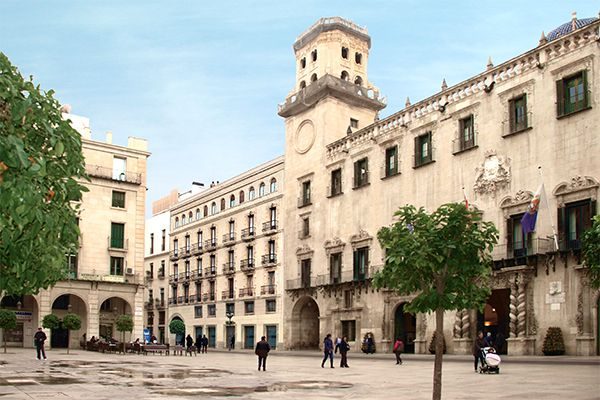 demolicion-interior-edificio-altamira-alicante