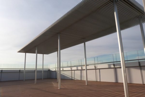 diseno-construccion-pergola-hotel-nh-alicante-principal