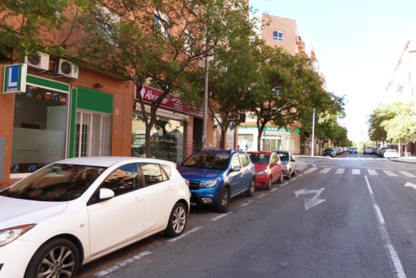 alquiler-local-comercial-pintor-baeza-alicante-70-metros-edificio