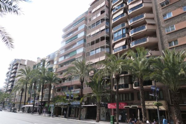alquiler-piso-centro-alicante-155-metros-fachada