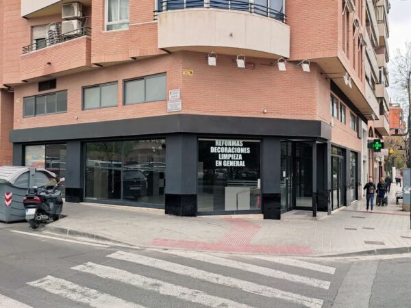 alquiler-local-comercial-hospital-alicante-143-metros-fachada
