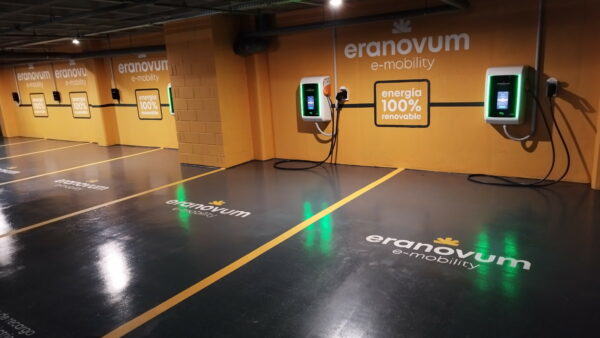 cargador vehiculos electricos parking hospital alicante